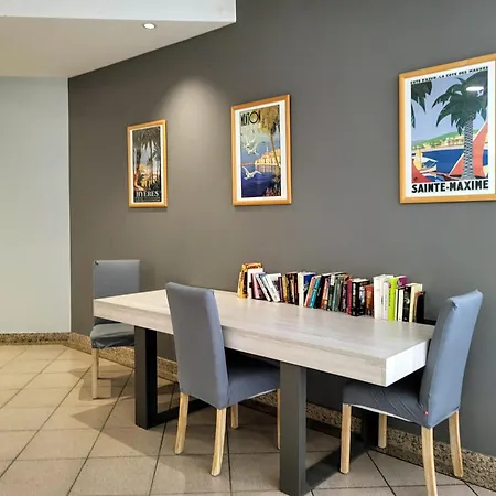 Beau T2 A Golfe-juan Vue Piscines Parc Tropical Du Golf Proches Plages Διαμέρισμα *