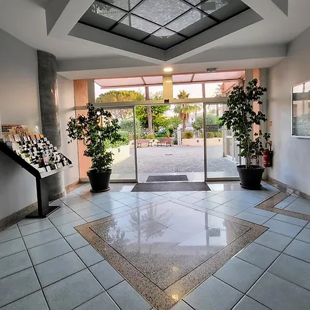 Διαμέρισμα Beau T2 A Golfe-juan Vue Piscines Parc Tropical Du Golf Proches Plages Vallauris