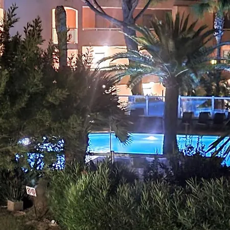 Beau T2 A Golfe-juan Vue Piscines Parc Tropical Du Golf Proches Plages *