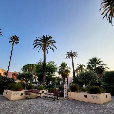 Beau T2 A Golfe-juan Vue Piscines Parc Tropical Du Golf Proches Plages Διαμέρισμα *