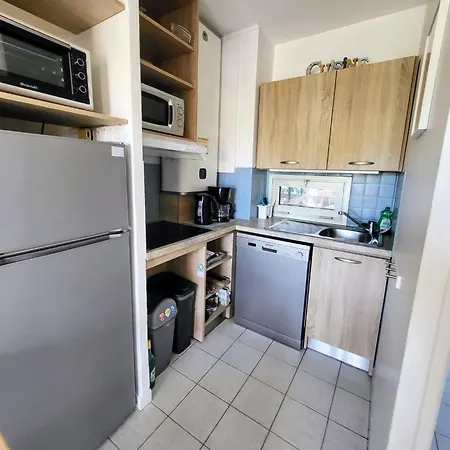 Beau T2 A Golfe-juan Vue Piscines Parc Tropical Du Golf Proches Plages * Vallauris